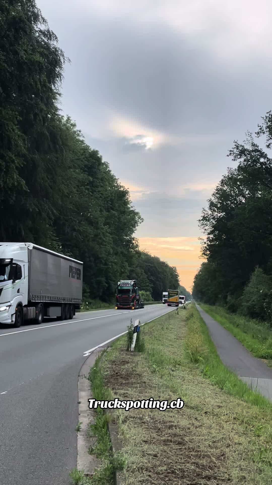 @Truckspotting.cb