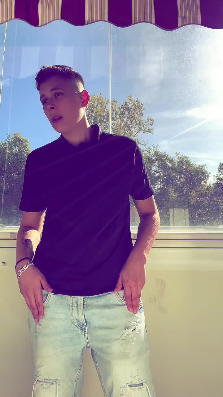 @✨Vivi✨️