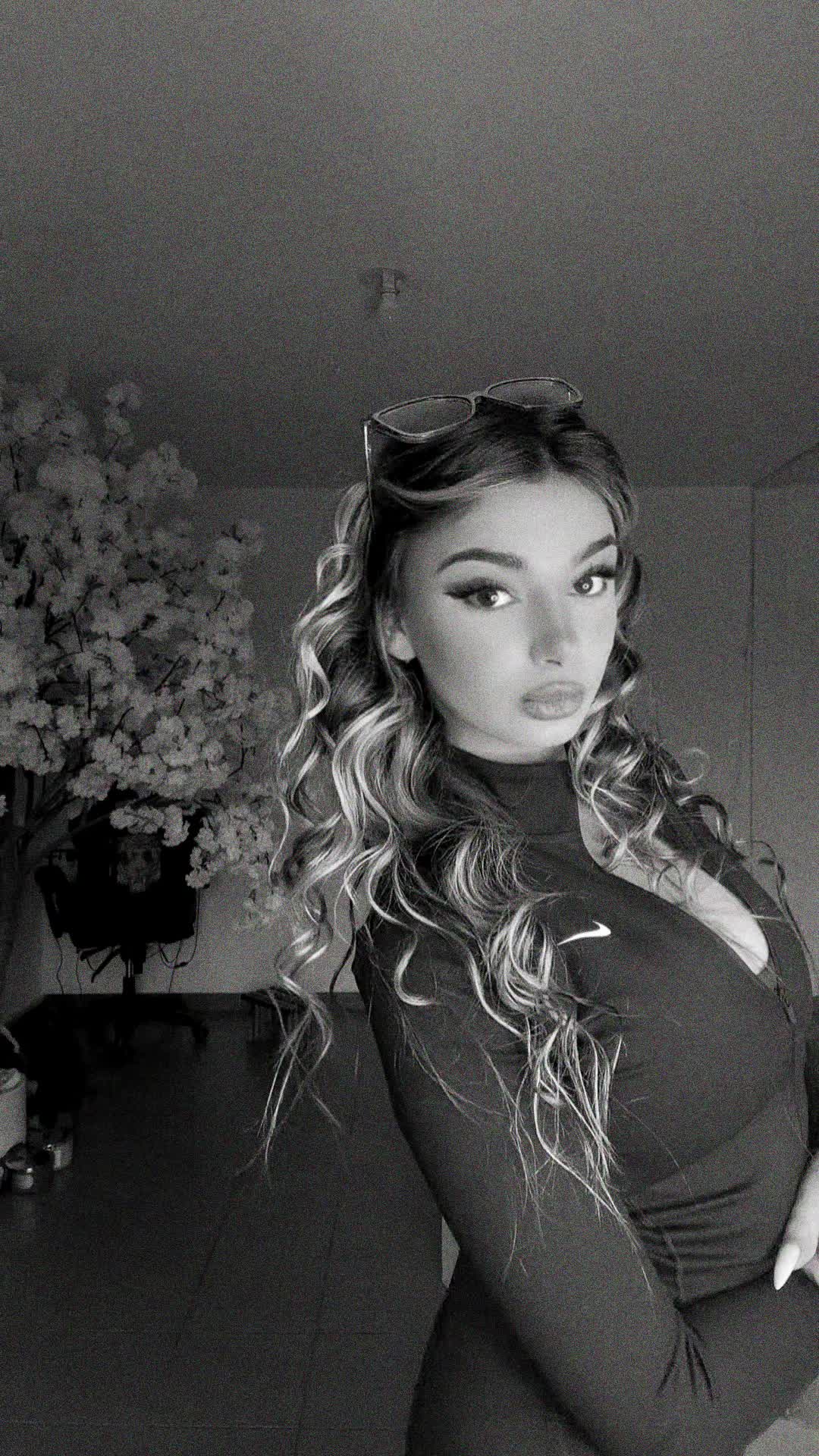 @Madame Cœur Noir. 🖤