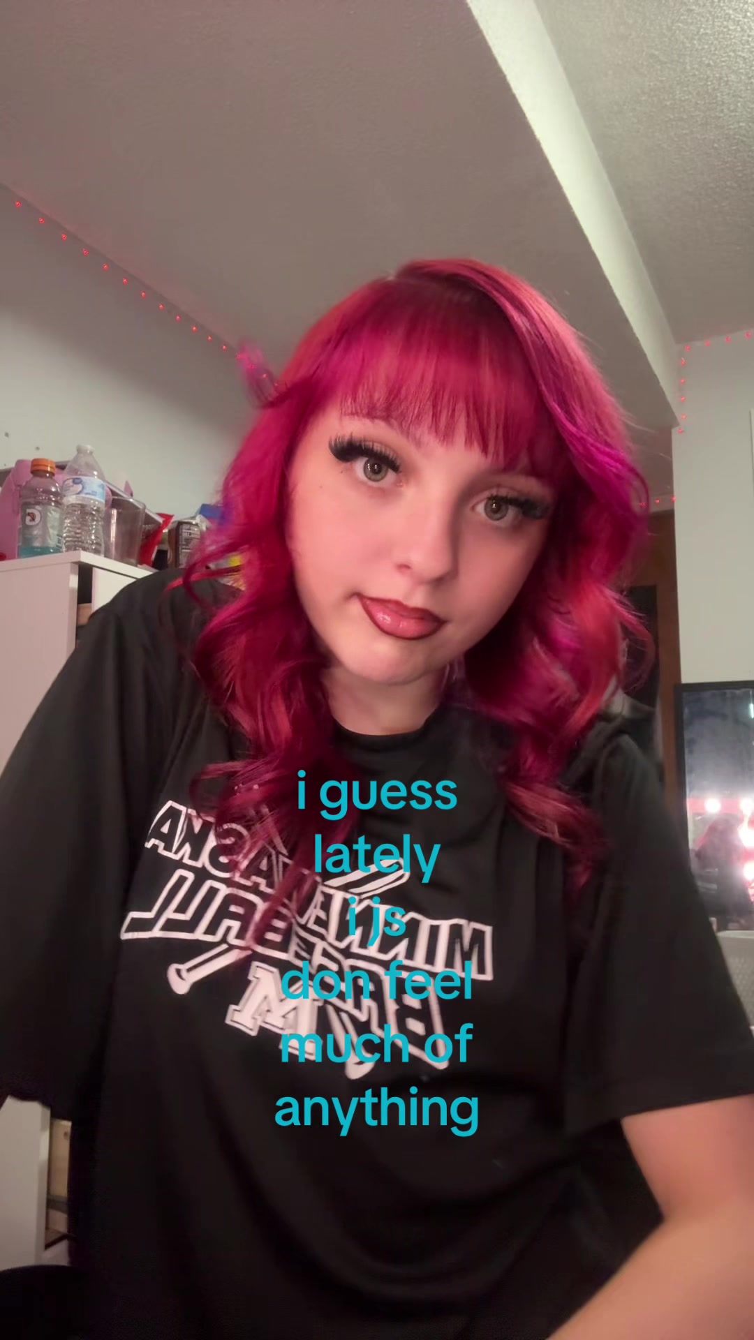@🫥