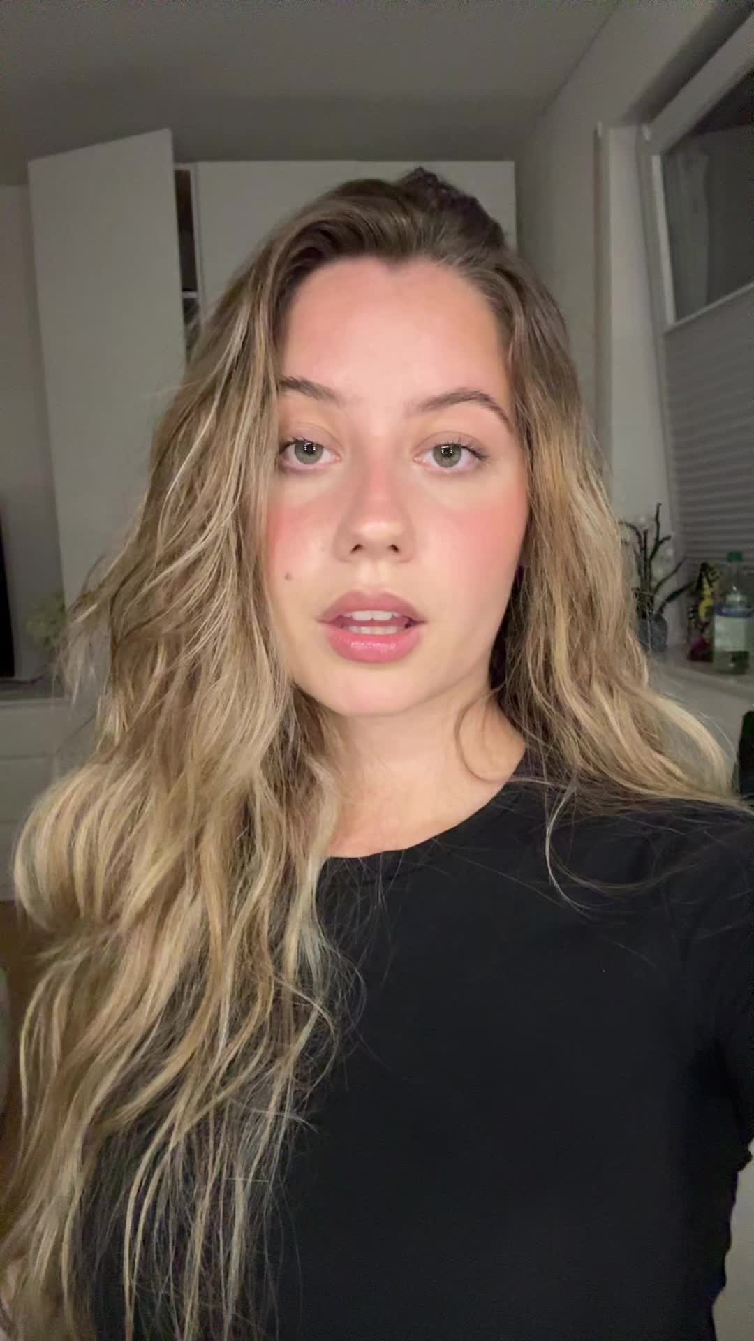 @Nicole