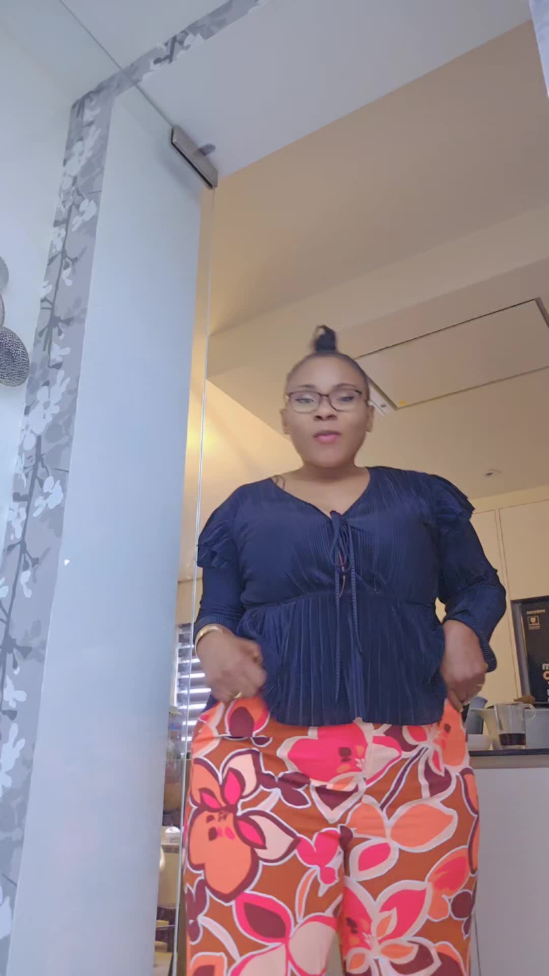 @mama_laylay