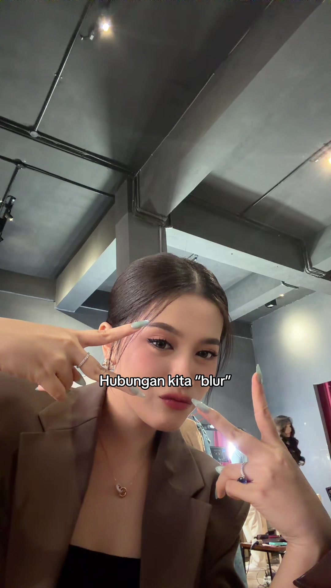 @Shabrina Leanor