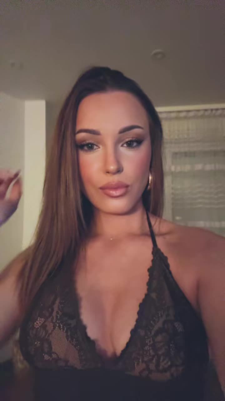 @lanniccaa