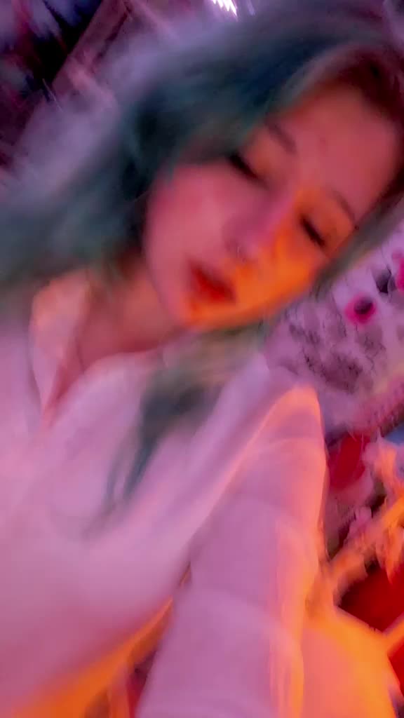 @Lilyyy