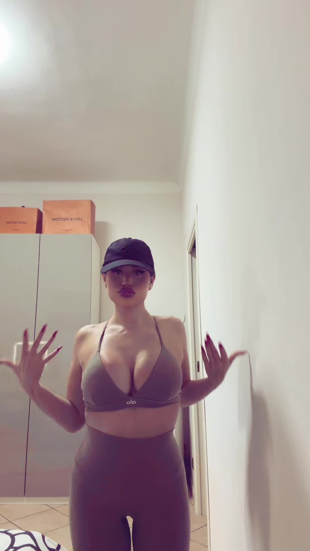 @Miryc🍒