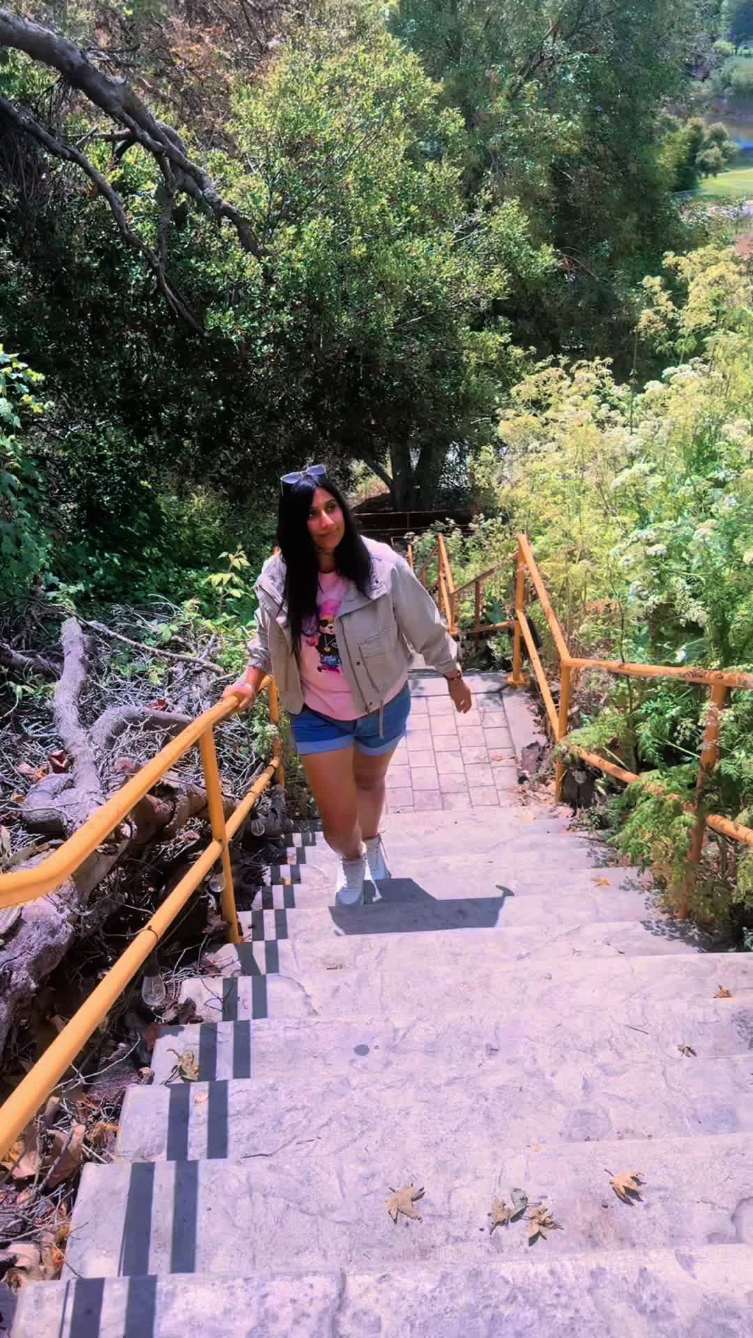 @🦋🦋