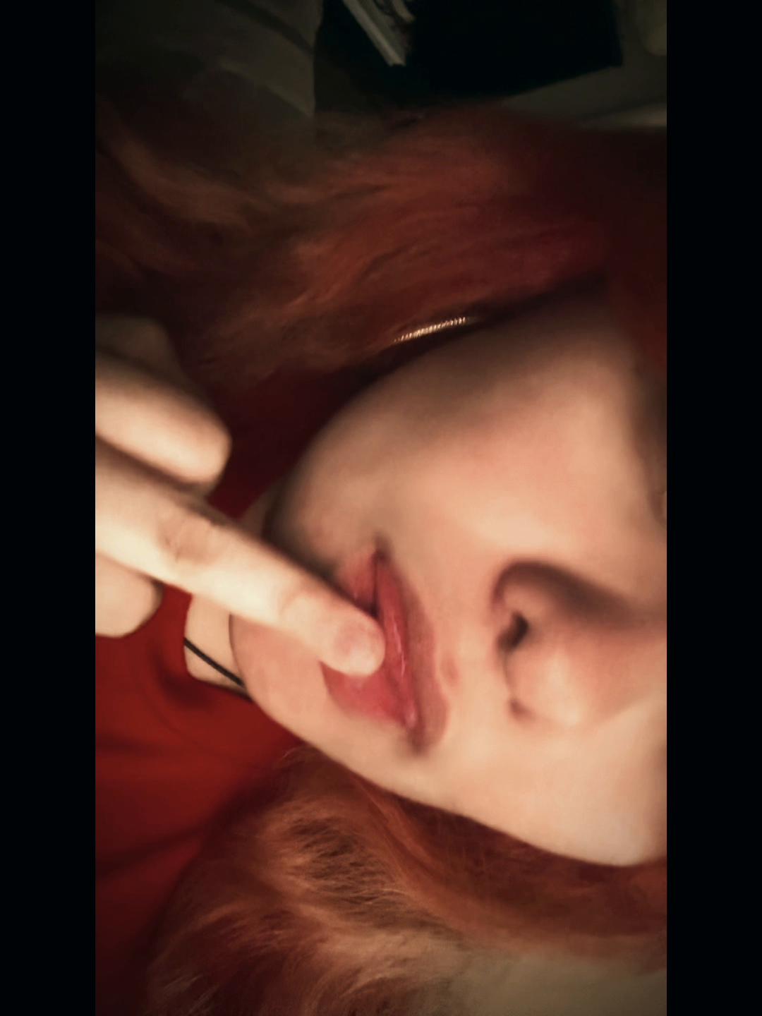 @🖤❤️
