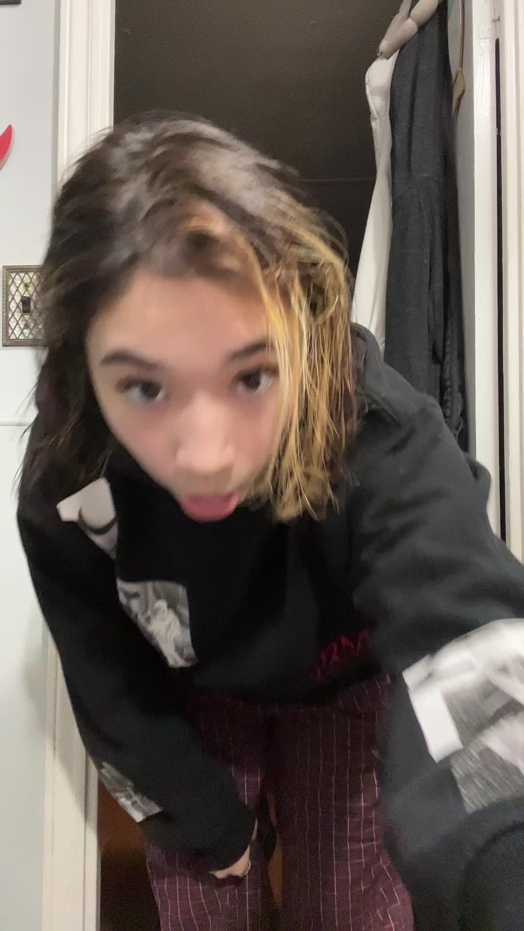 @ale✨