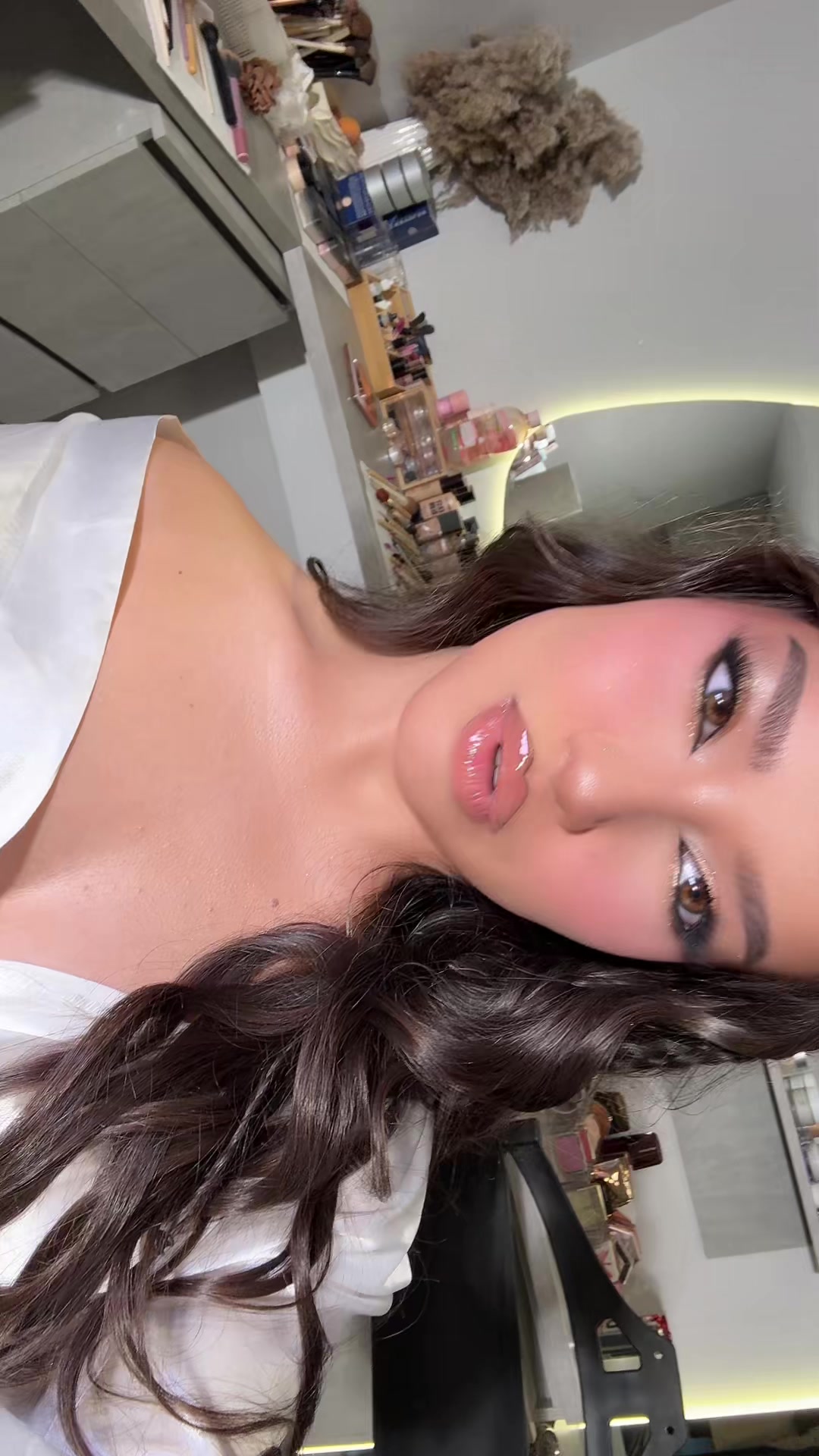 @kamilaa