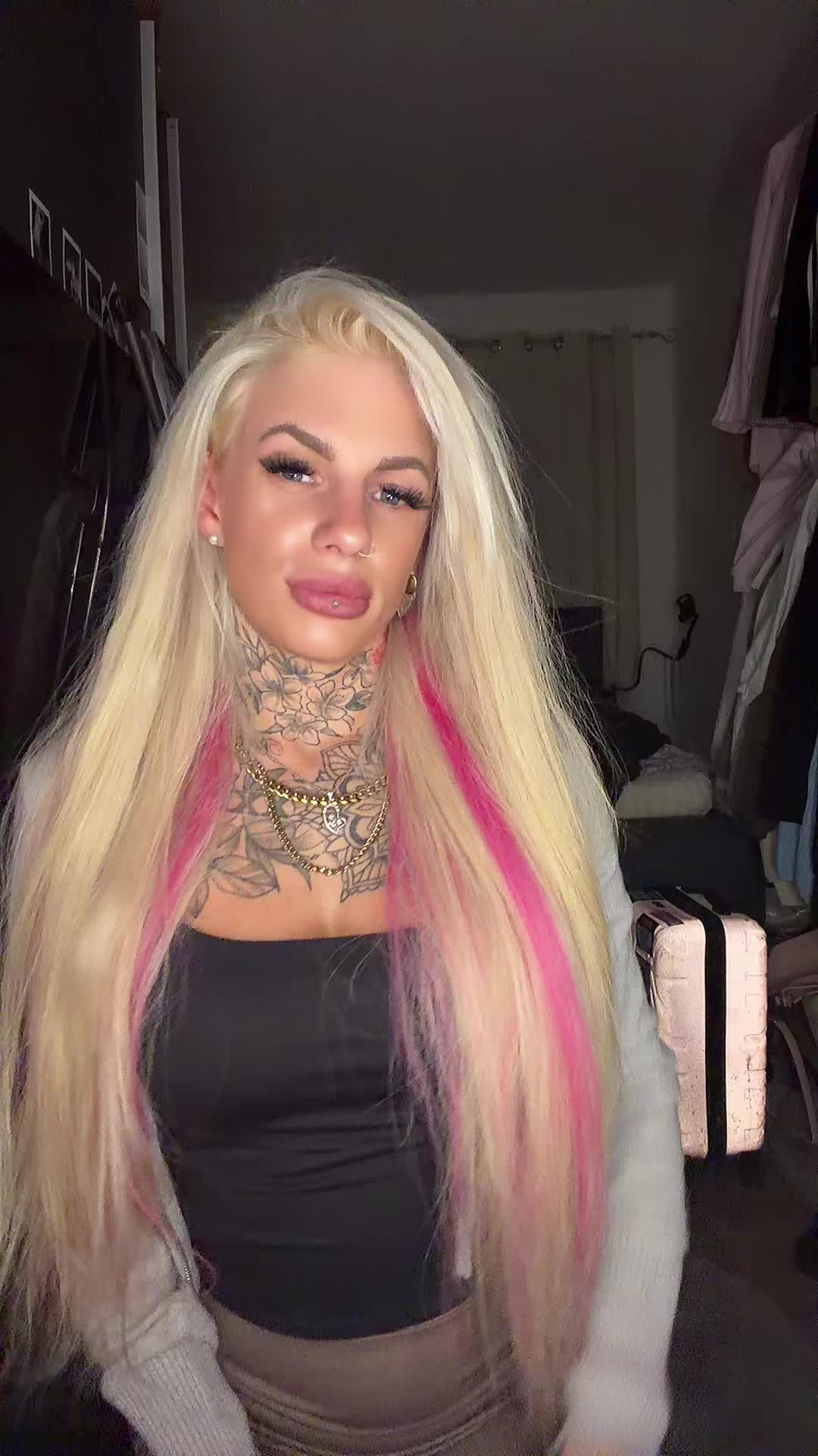 @Jassiii💜🕊️