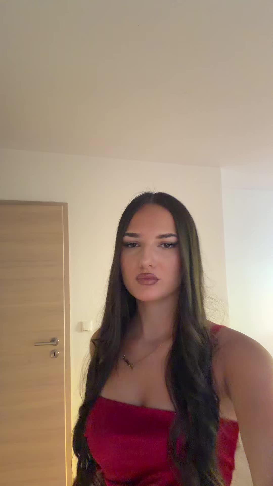 @𝐋𝐕