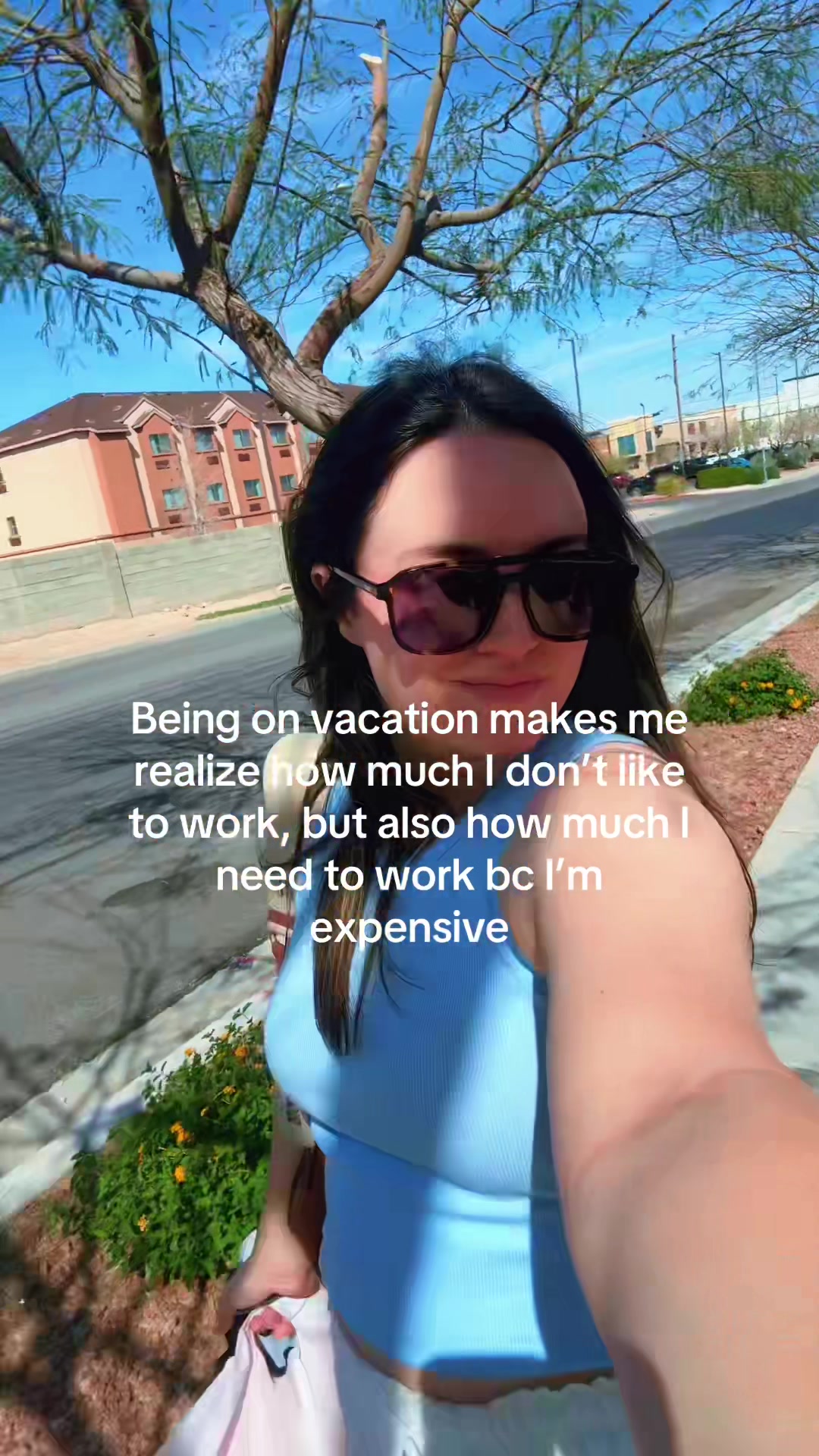 @bella!