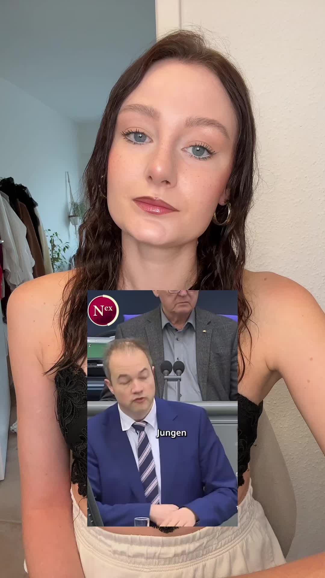 @Sophiangl
