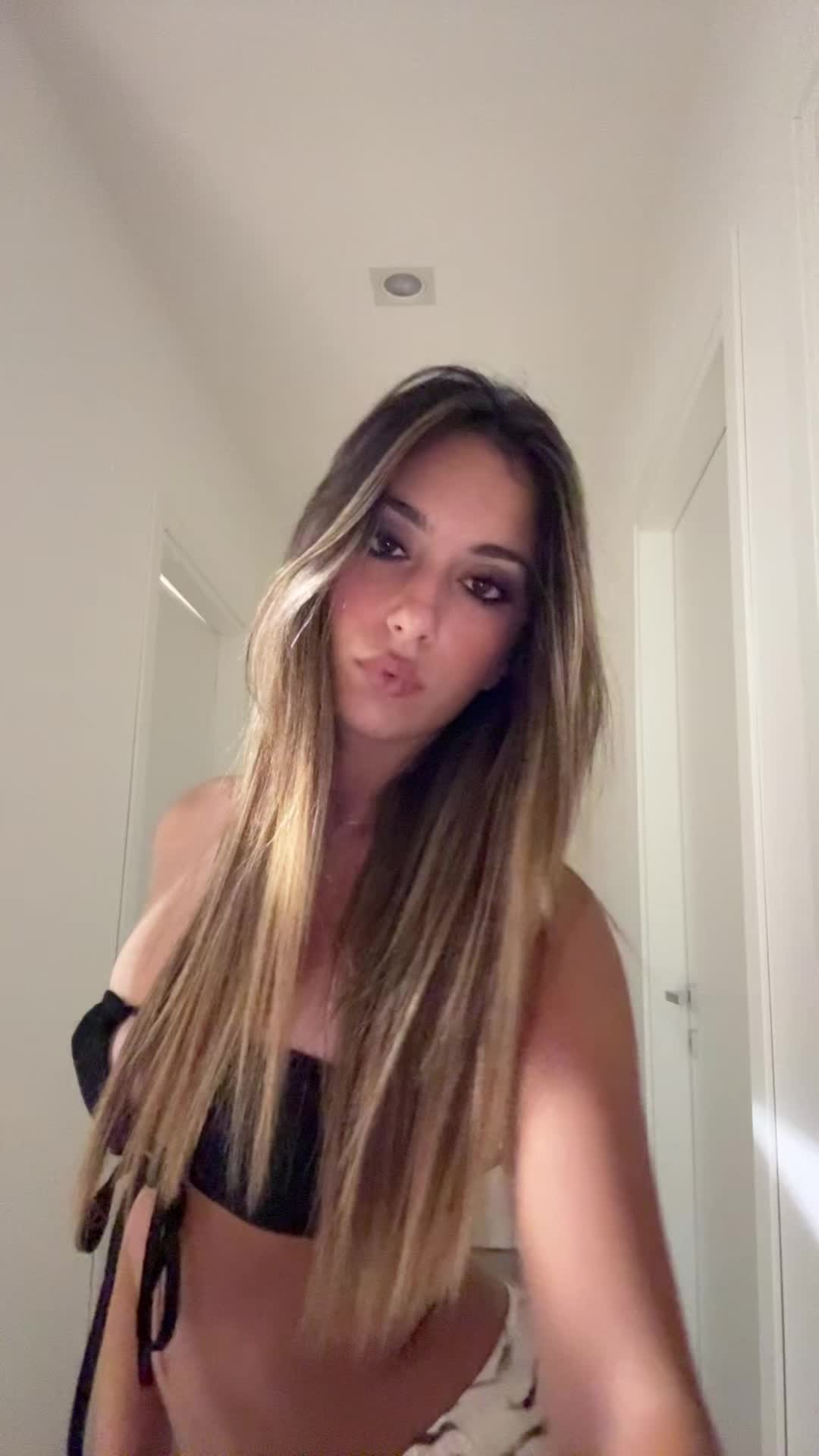 @CC