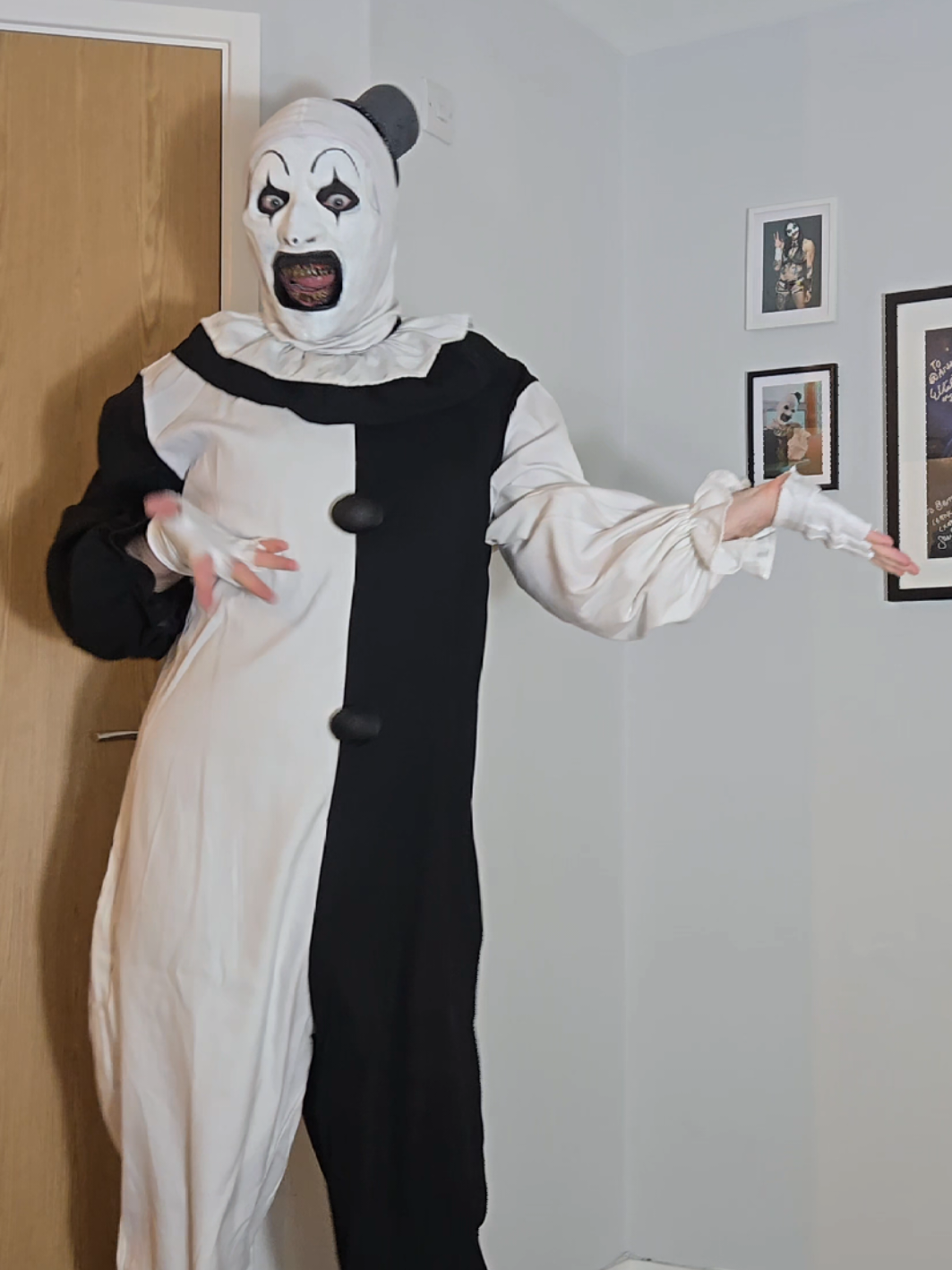 @Art the Clown