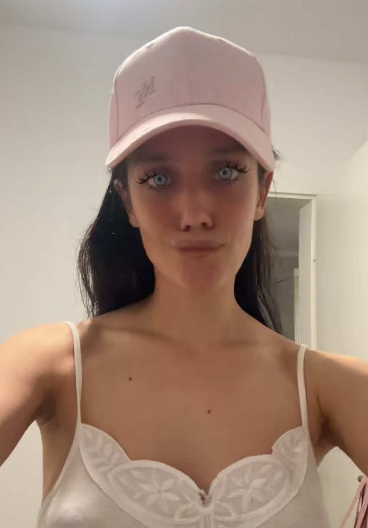 @mitsukoescobar1769