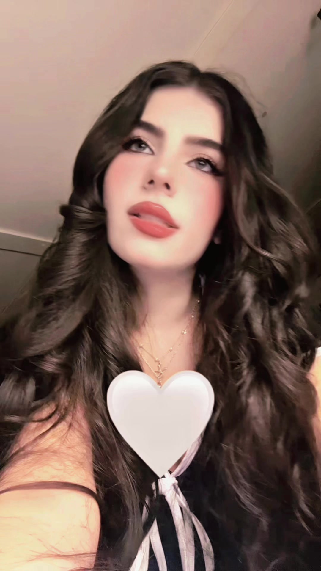 @لين