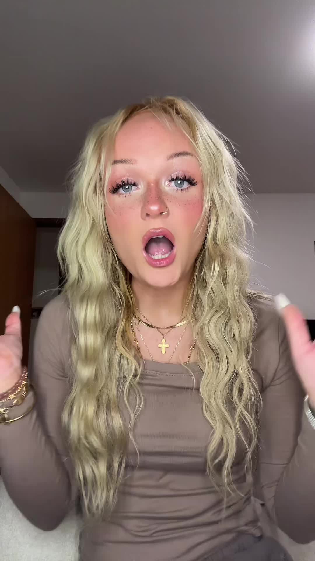 @izzey