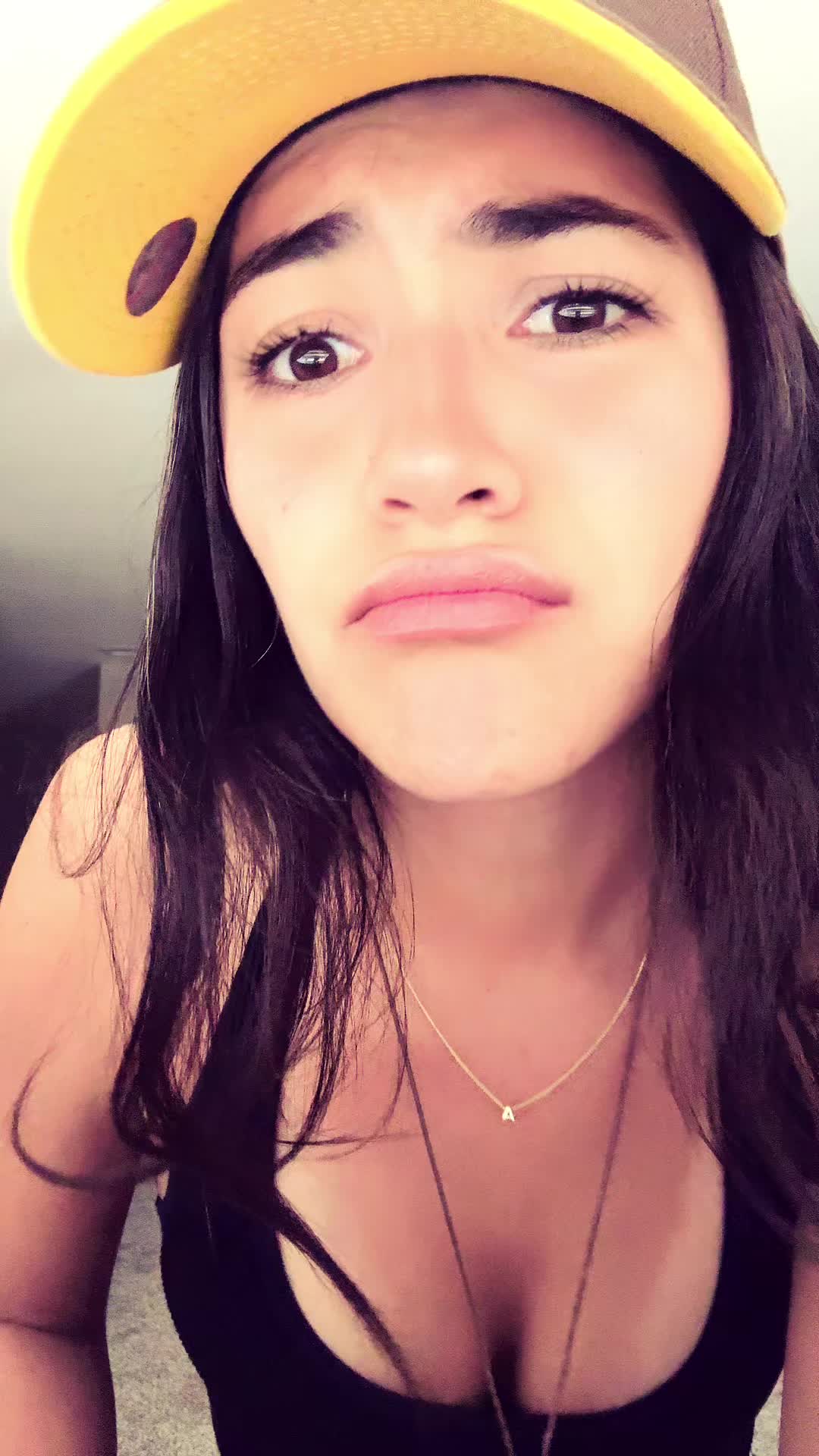 @✩