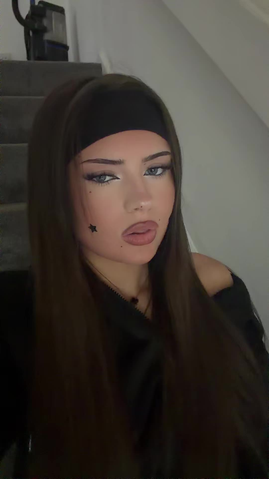 @ameliadeeekin