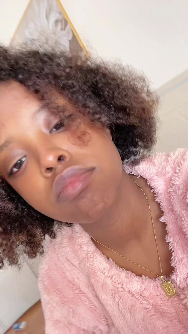 @𝒩𝓊𝓇𝒶🇸🇴 𒉭