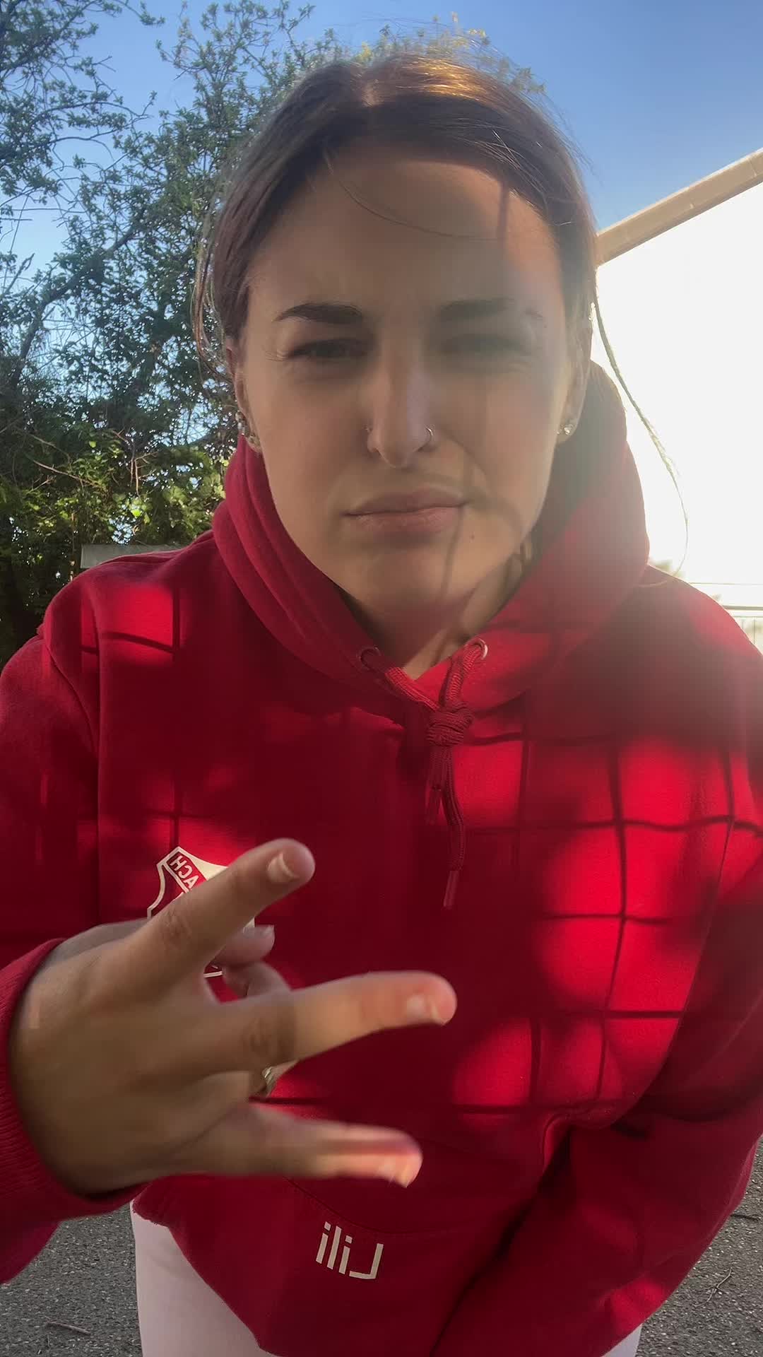 @Lili ✨