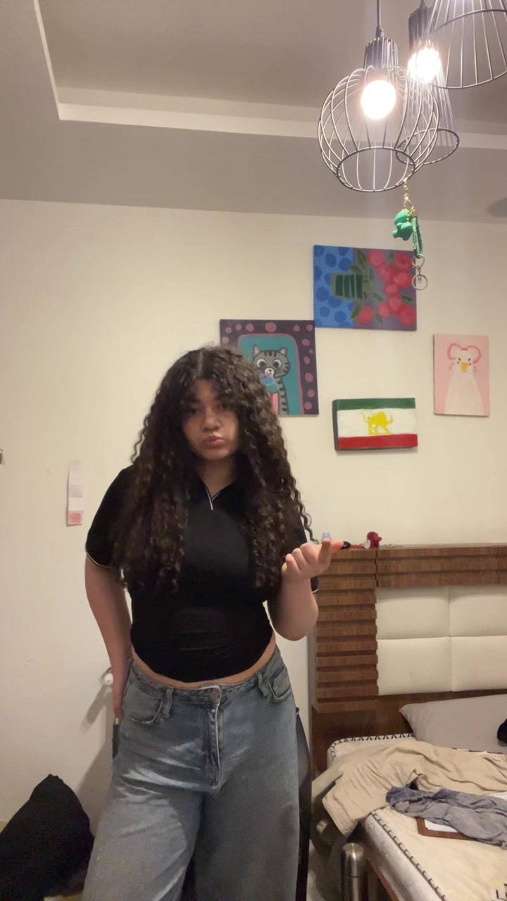 @Mehrsa