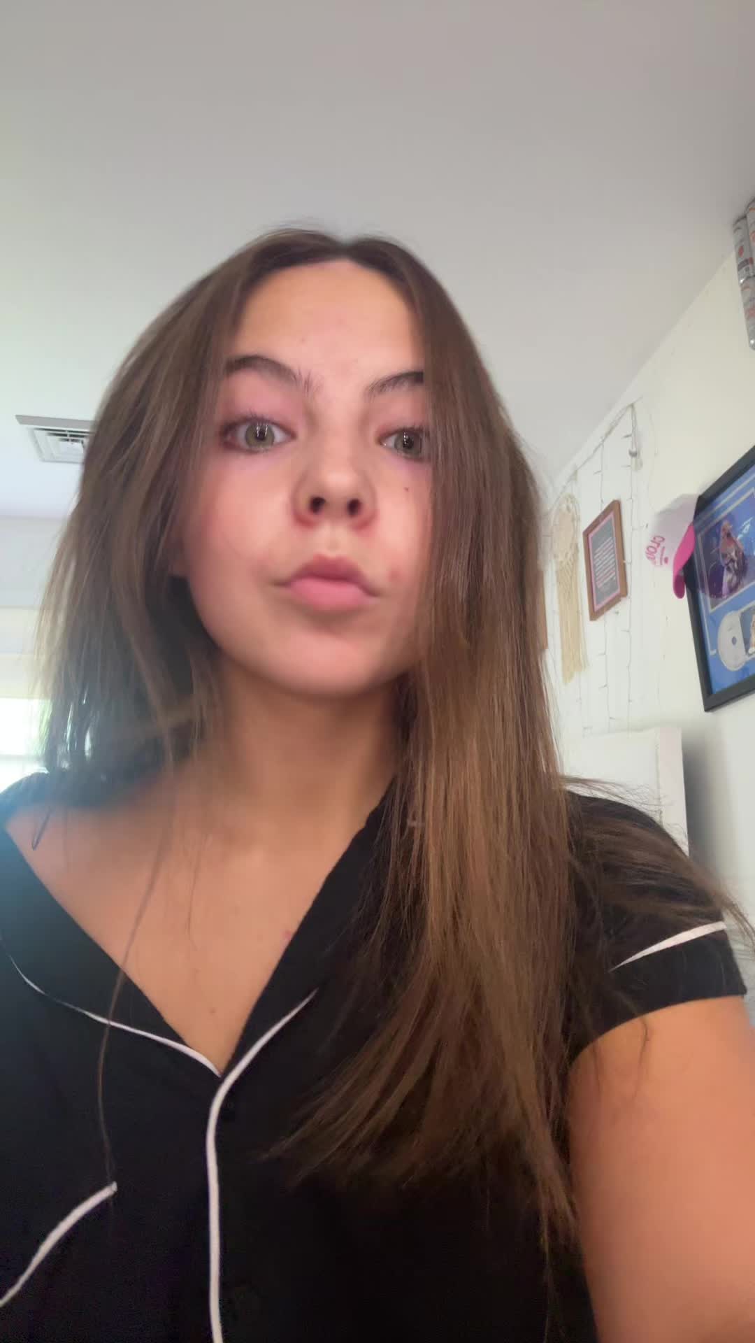 @maddie🦄🦄