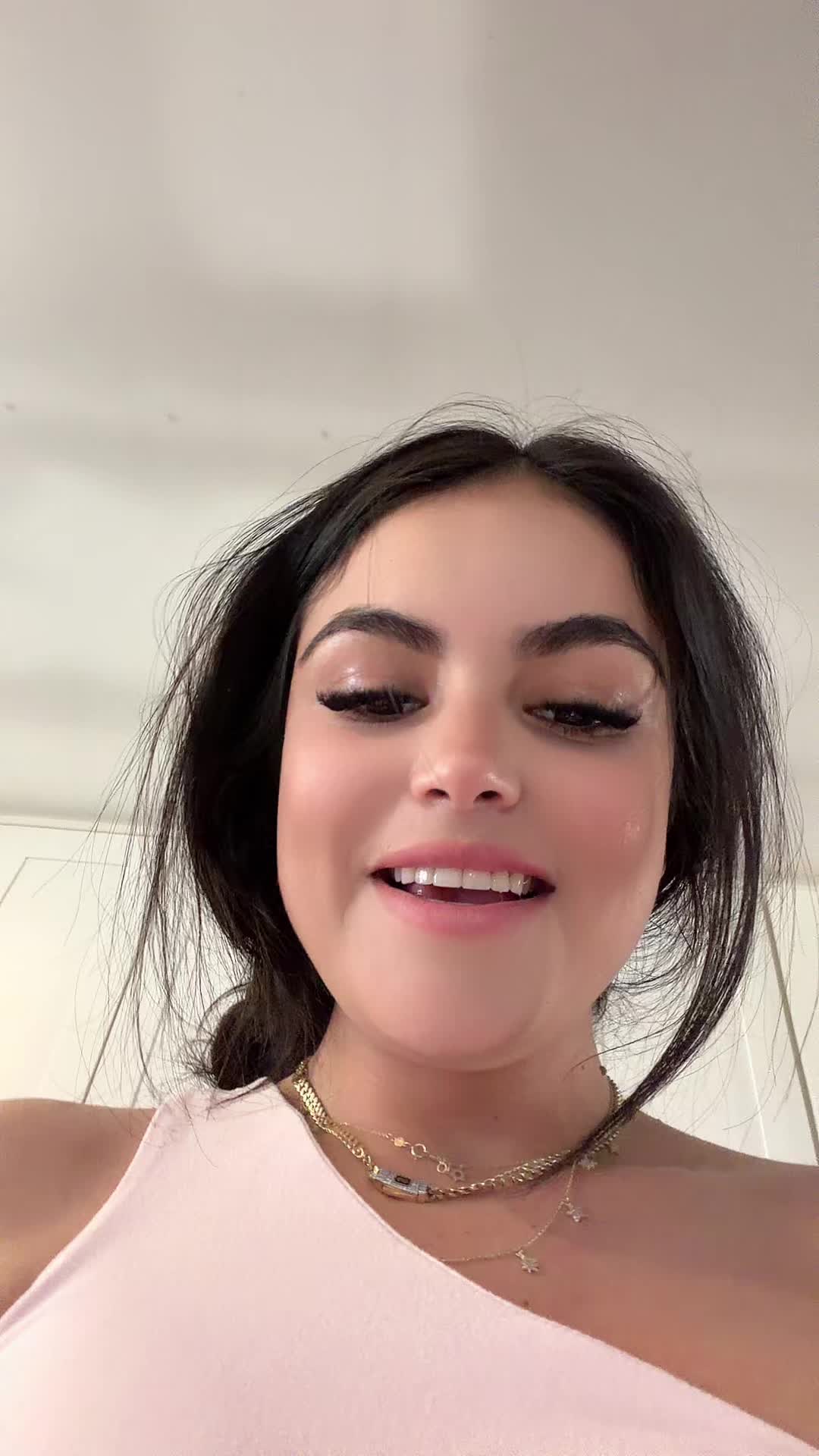 @itzelsantana11