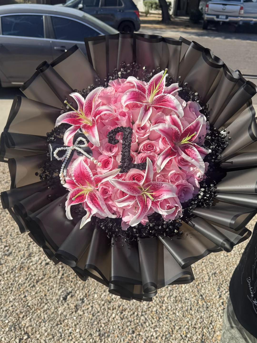 @mzartofbloom_florist