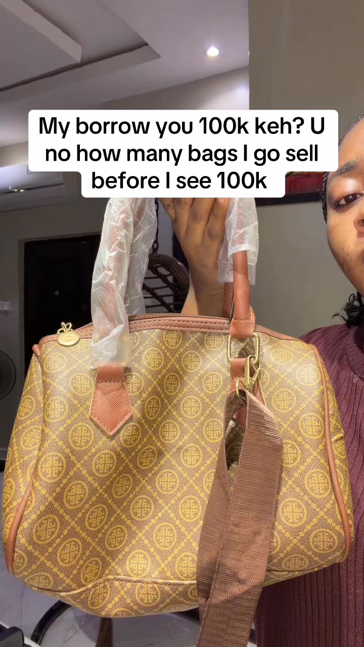 @Bag vendor in Lagos