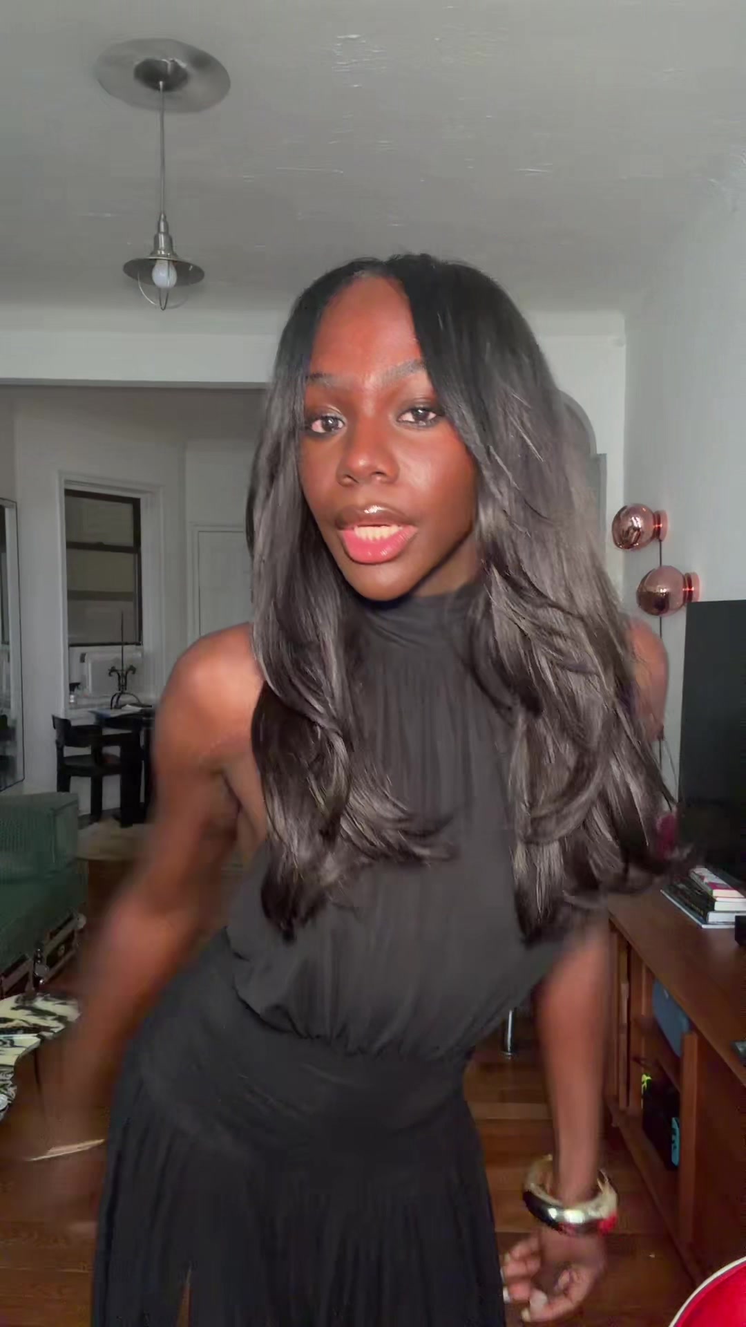 @essence