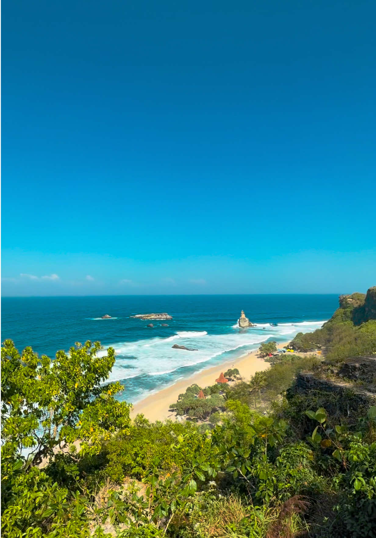 @PANTAI BUYUTAN PACITAN