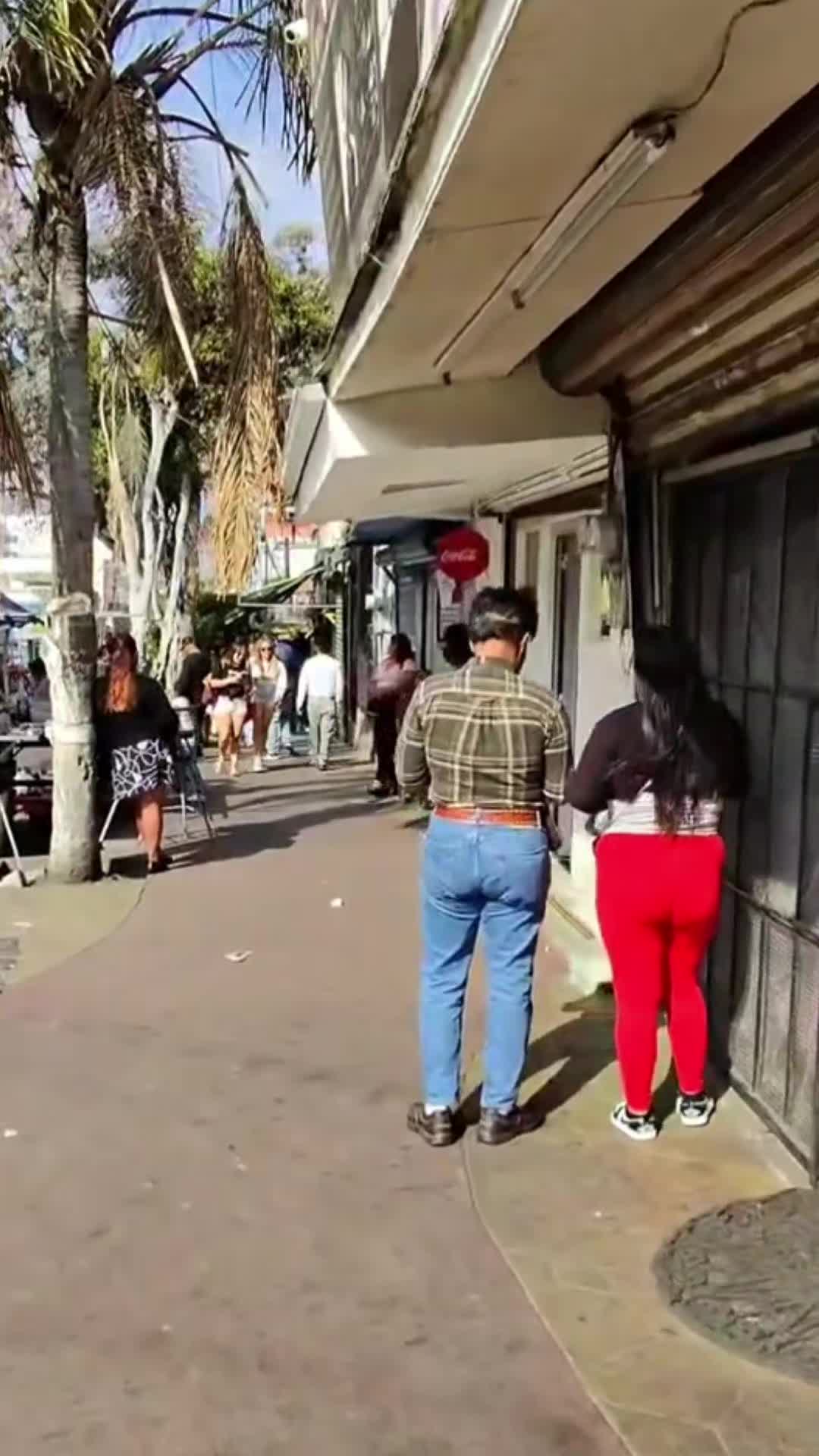 @💩 & 😆
