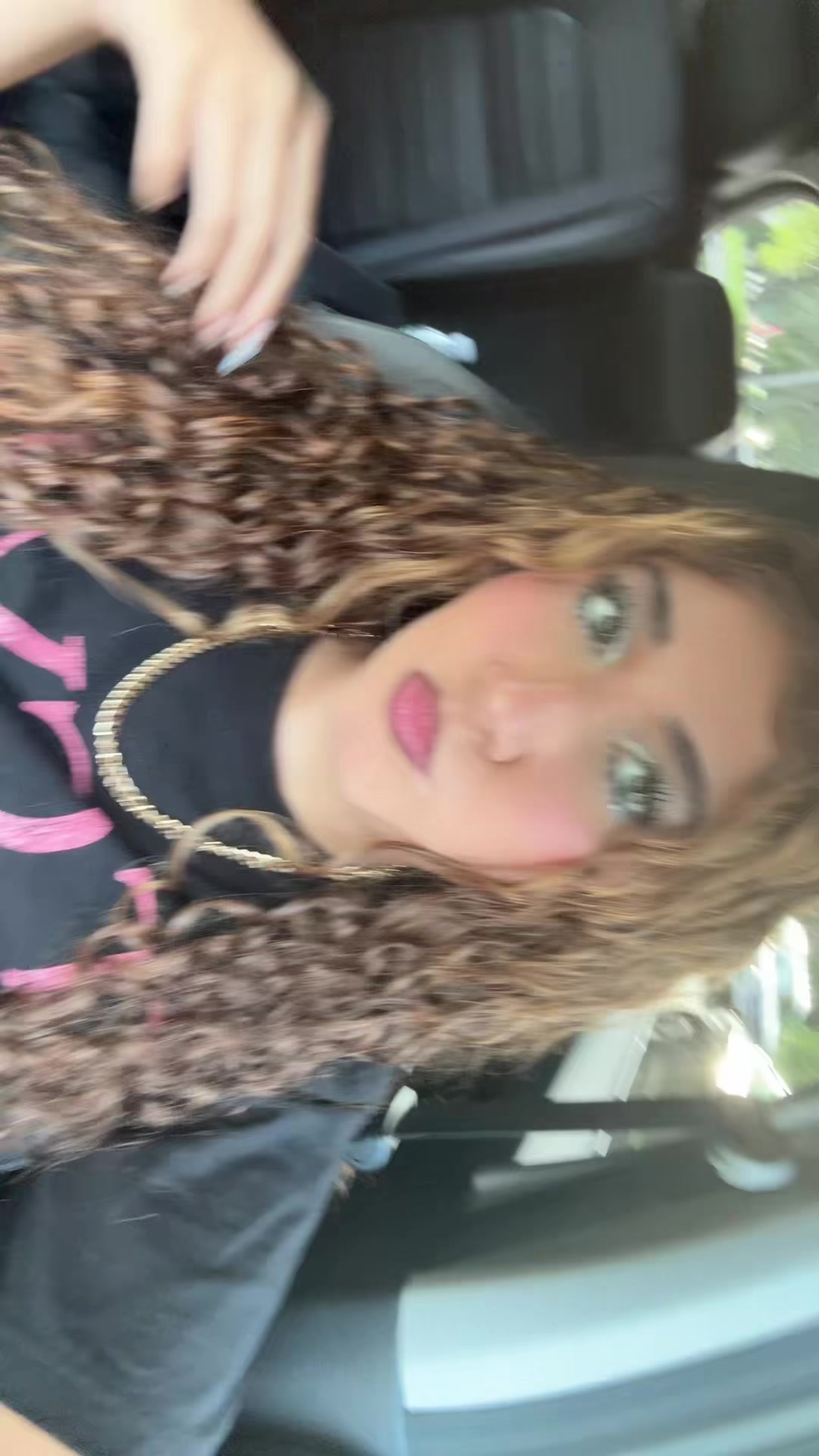 @Adrianna 💋🍾💗