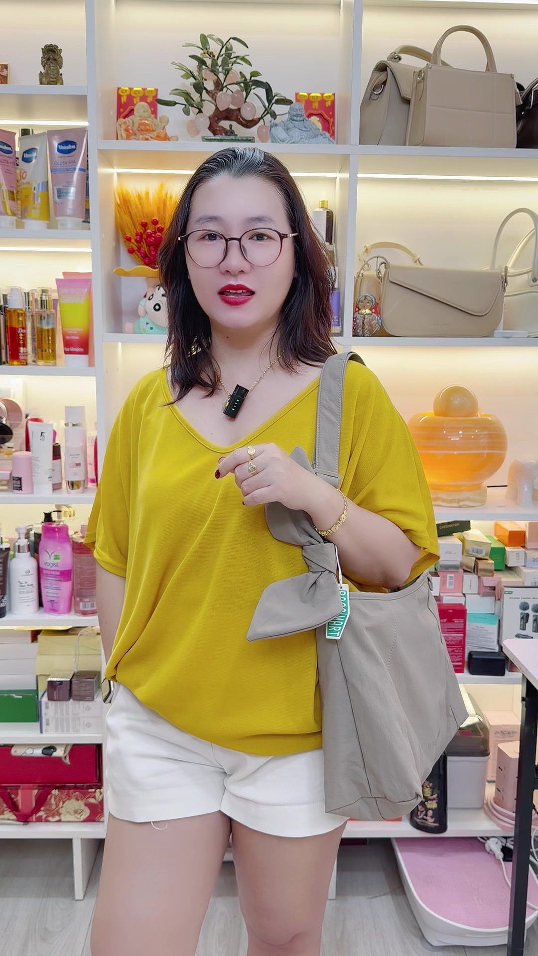 @Ổ Của Lộc1376