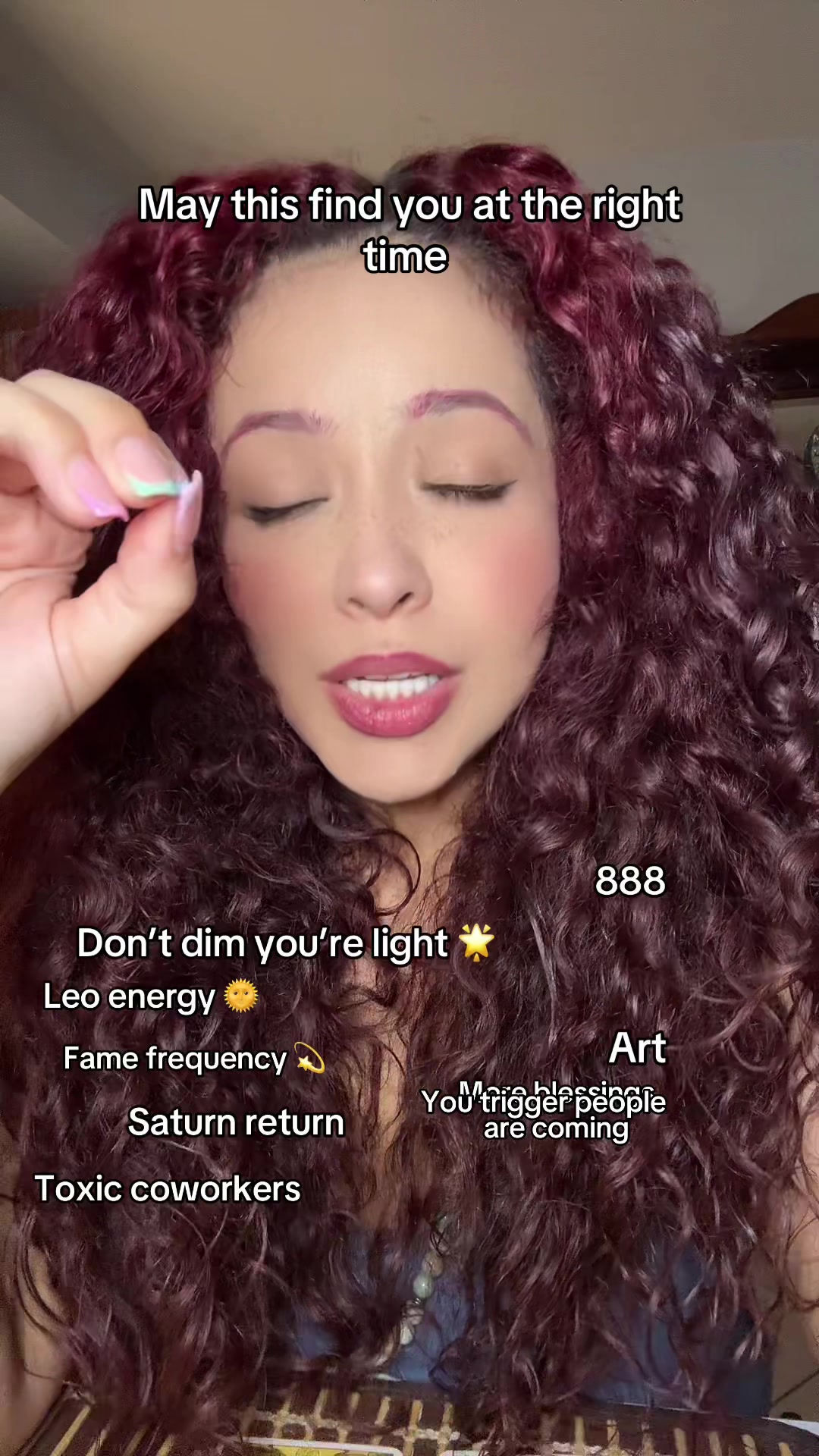 @Celina Marie 🦋