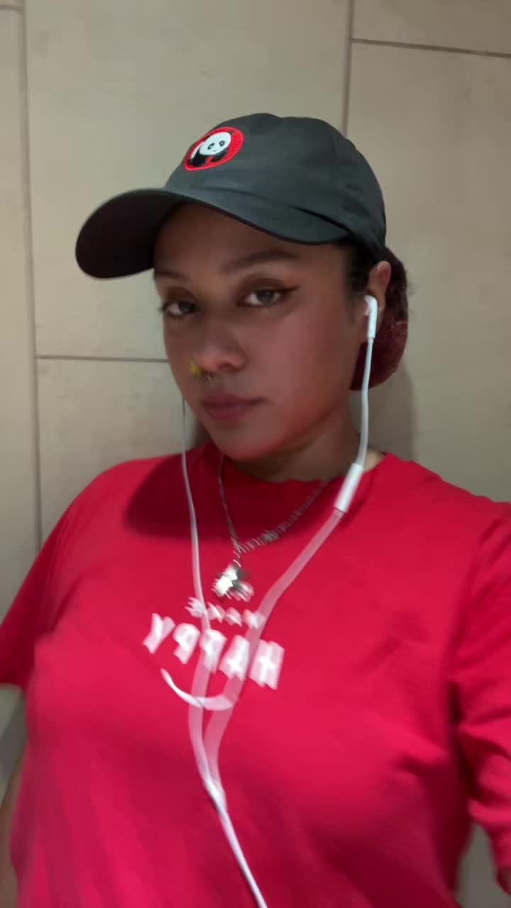 @Linhexists