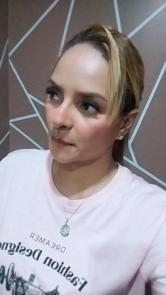 @Angie 🪽