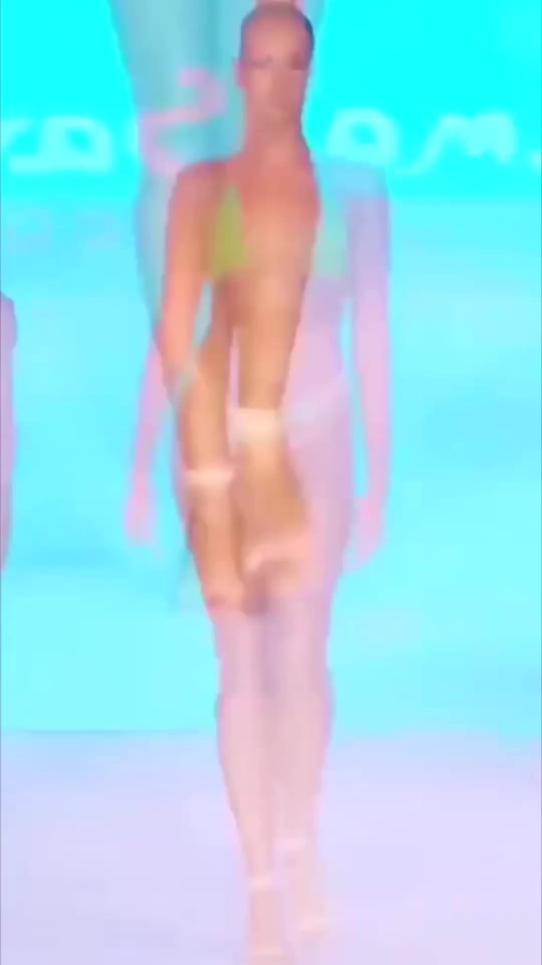@noelleemily32729326