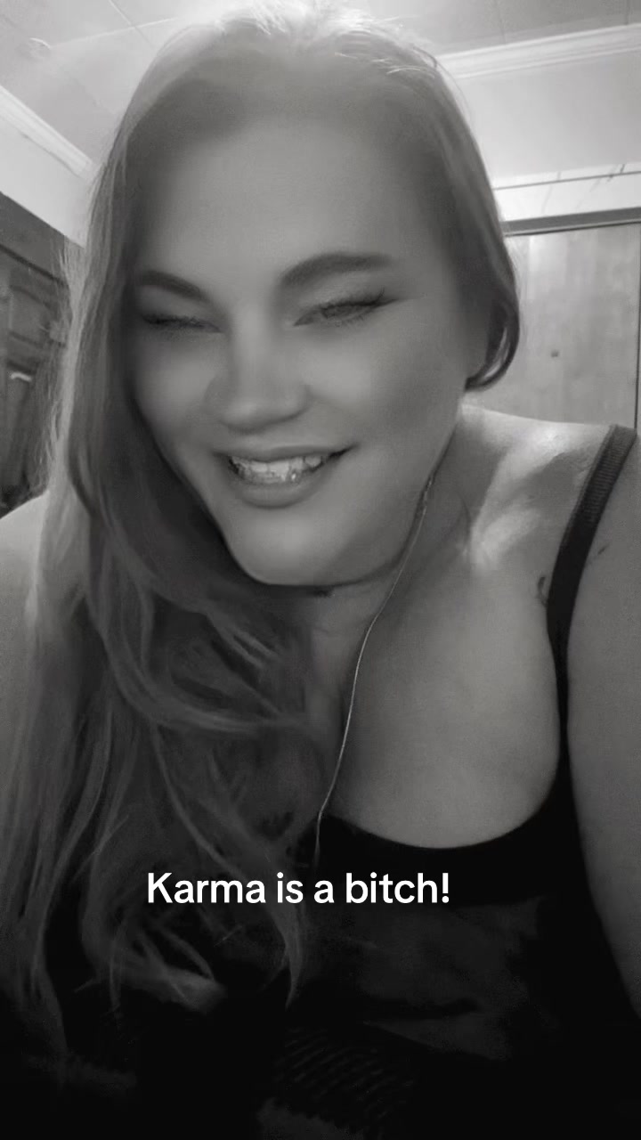 @Ash*Nicole