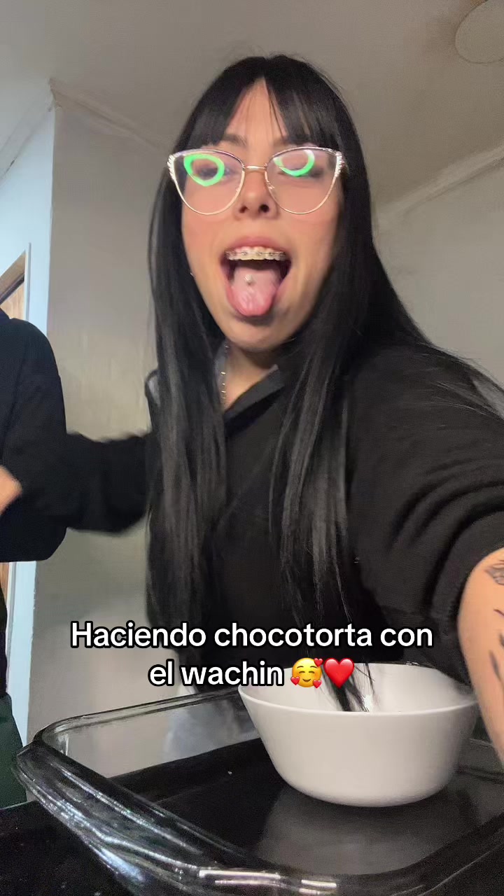 @melanytevezz