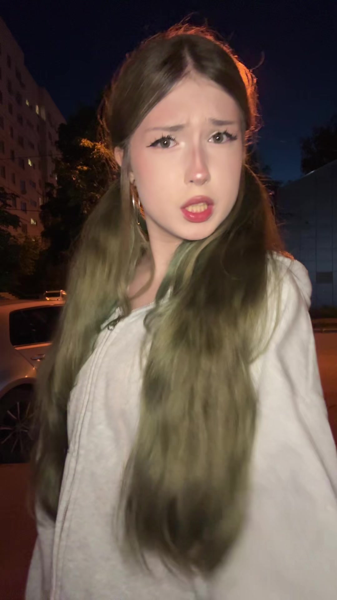 @тисака сафарова