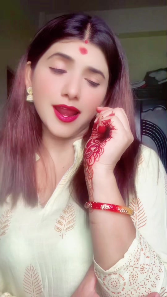 @Luxmi Tiwari🧿
