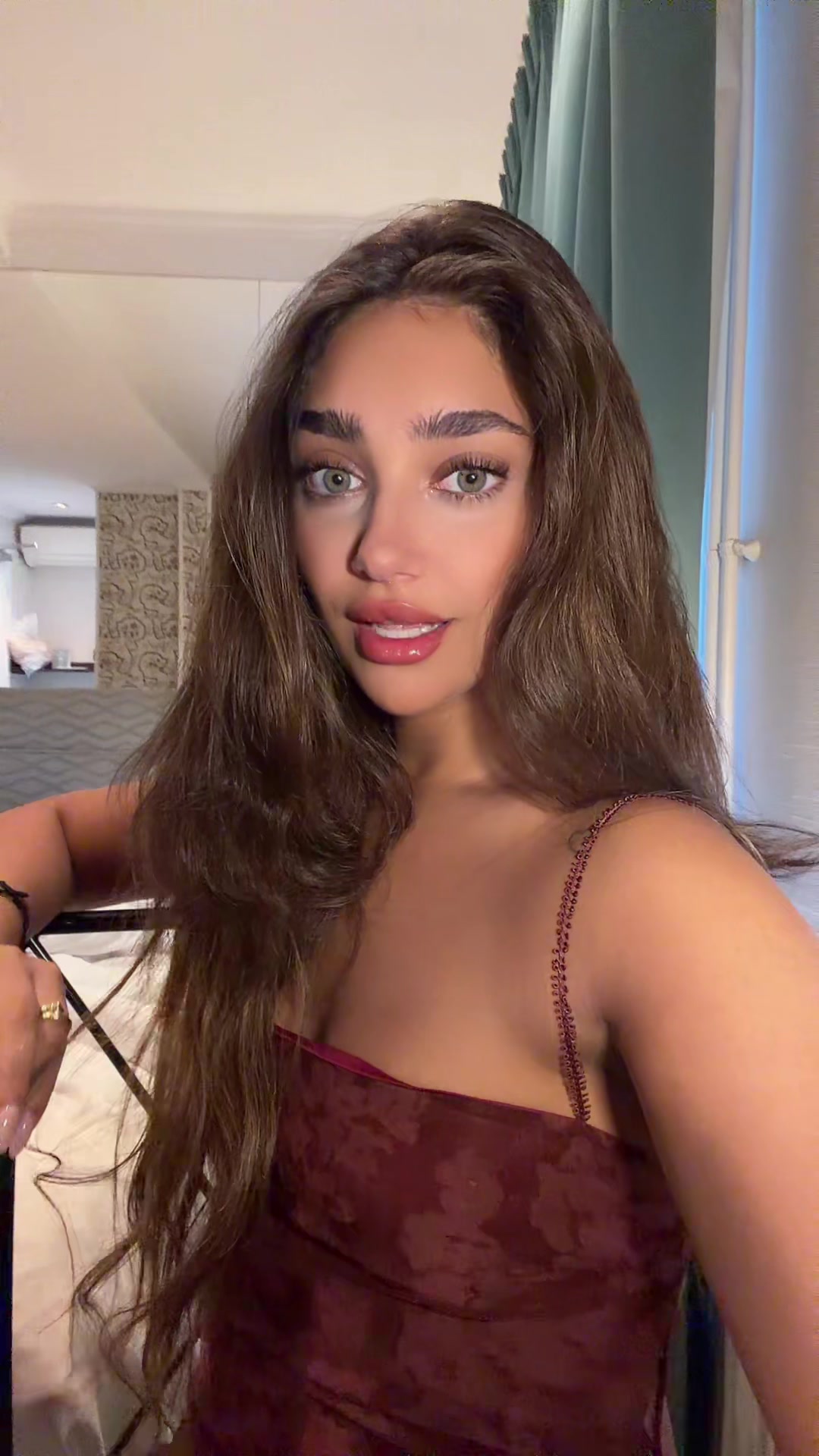 @Vanessabaz