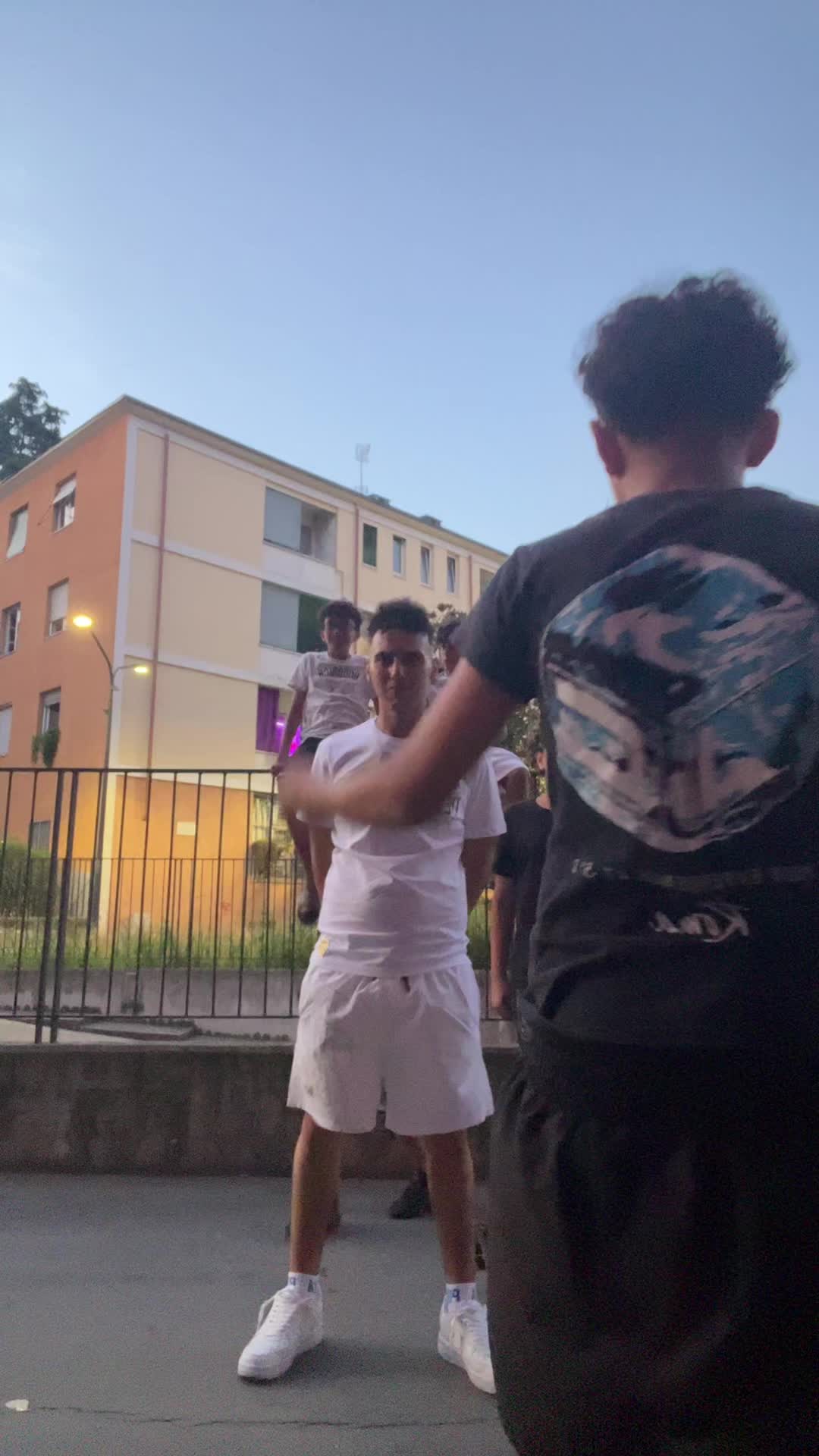 @MIMMOFLOWJR4L