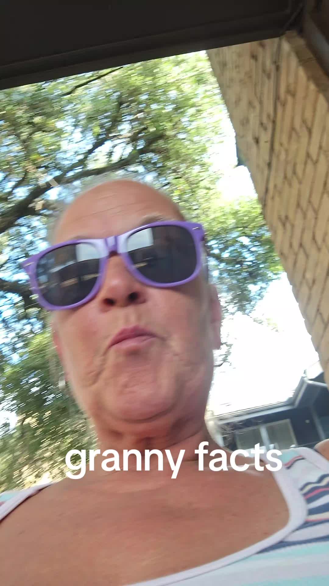 @granny at kitchen table 🎼🎵❌️
