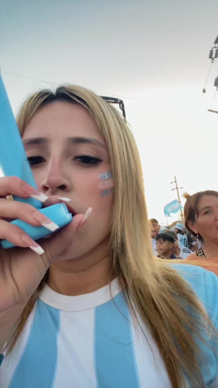@anahiayelennn