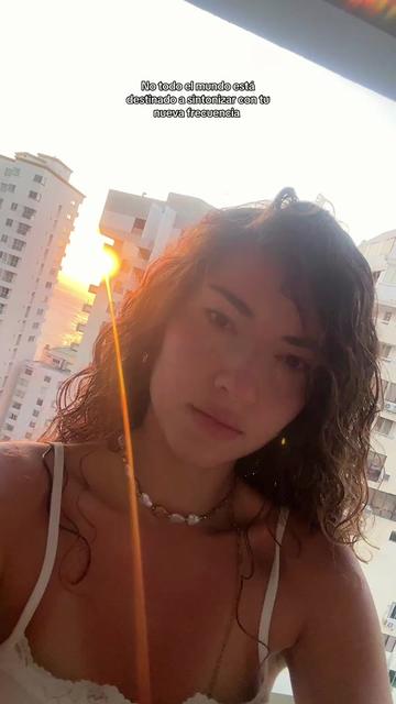 @Veronicanelangi